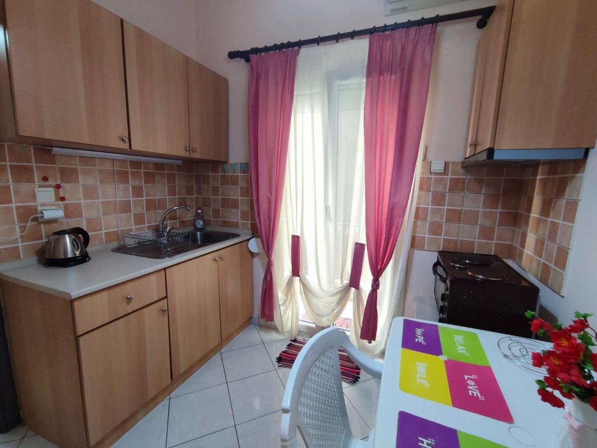Victoria'S Apartment カヴァラ エクステリア 写真